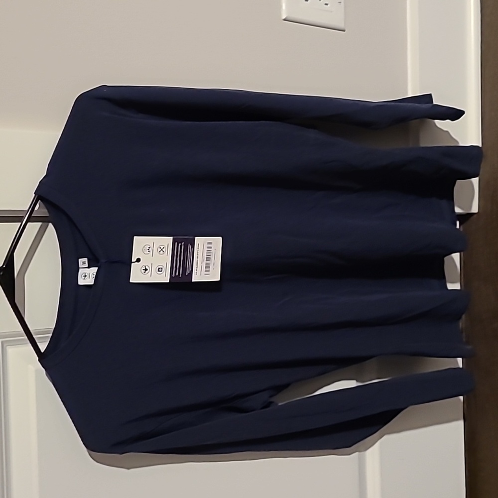 The Ridgefield shirt from State & Liberty, NWT, navy, size M